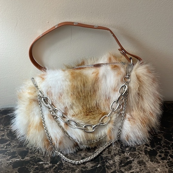 Tan Plush Chain Handbag - Picture 12 of 12